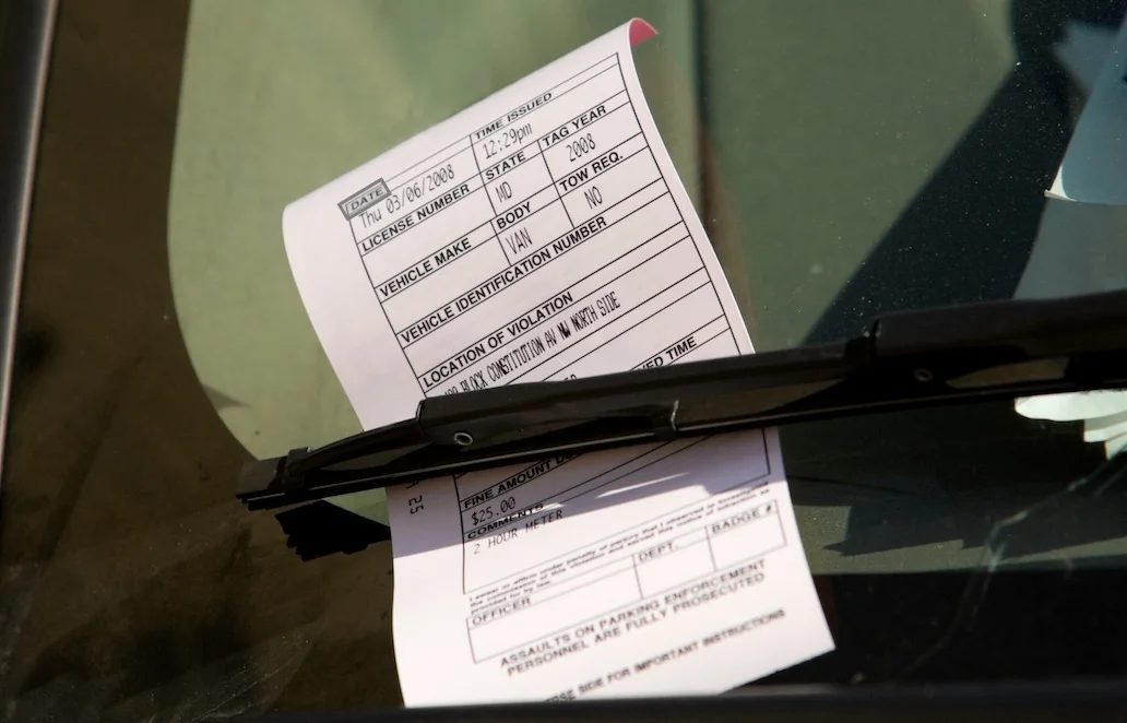Strafzettel in den USA mit Mietwagen richtig bezahlen Parkticket Maut Kamera Ticket Nachforderung